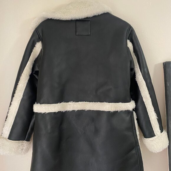 Abercrombie Black and Creme Shearling Jacket - Picture 2 of 4